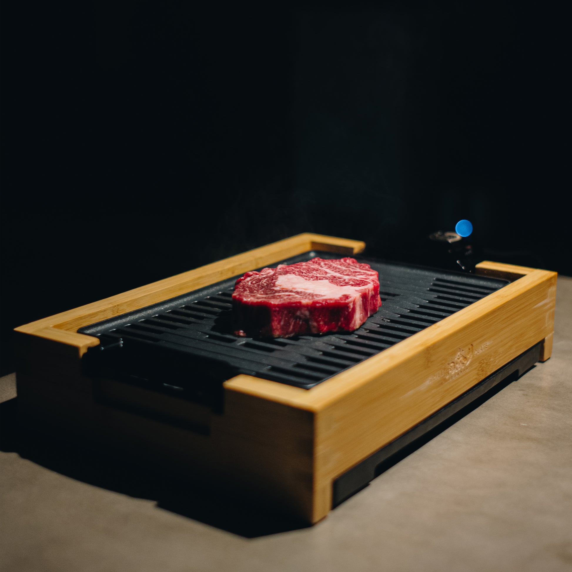 Good Quality Low Wattage Table Portable Steak Yakitori Yakiniku